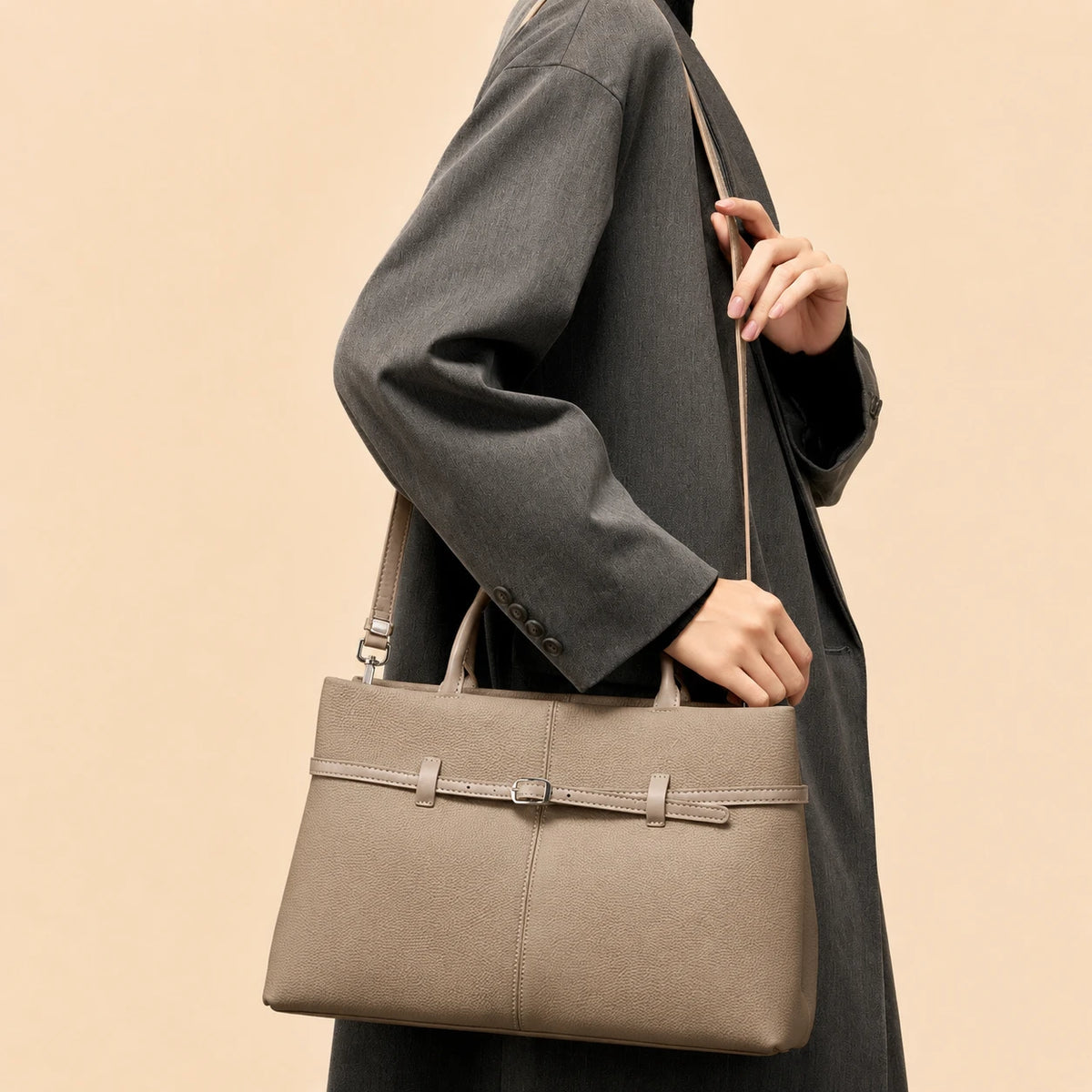 Leather hand Bag